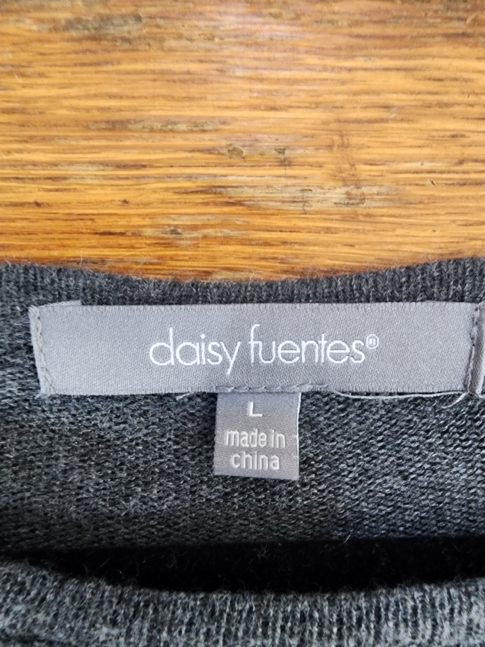 Daisy Fuentes Gray Ribbed Knit Midi Dress - Picture 4 of 5